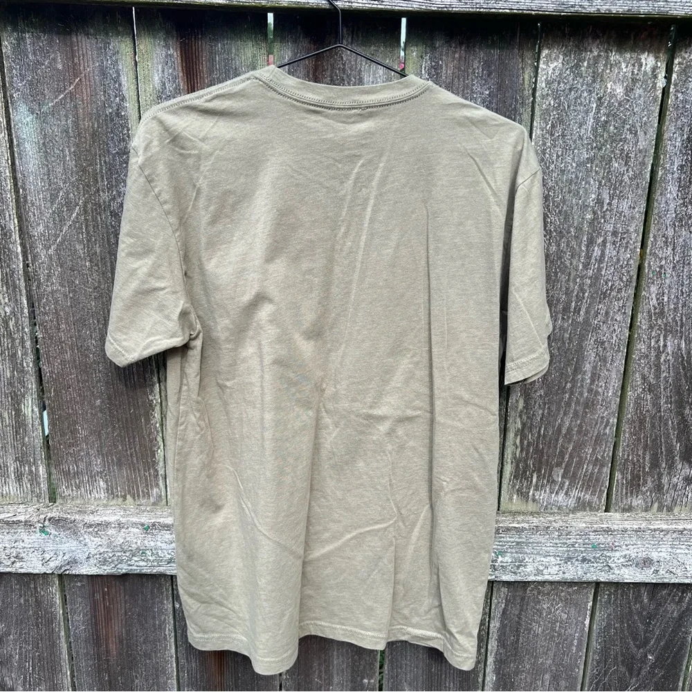 Yellowstone KIMES Green T-Shirt - Picture 2 of 6